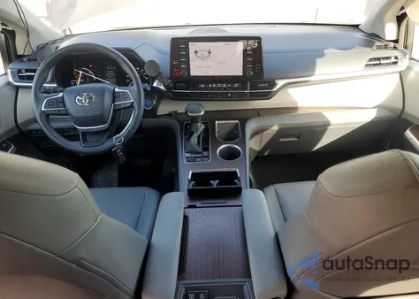 2023 Toyota Sienna Xle z USA, uszkodzony, nr VIN 5TDYRKEC7PS142666